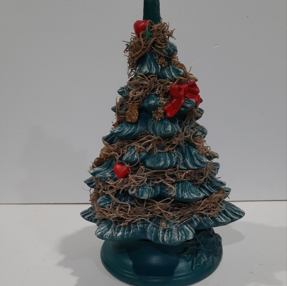 Vintage Ceramic Christmas Tree - Picture 2 of 7